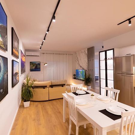 Victoria Lungomare Apartment Vlora Kültér fotó