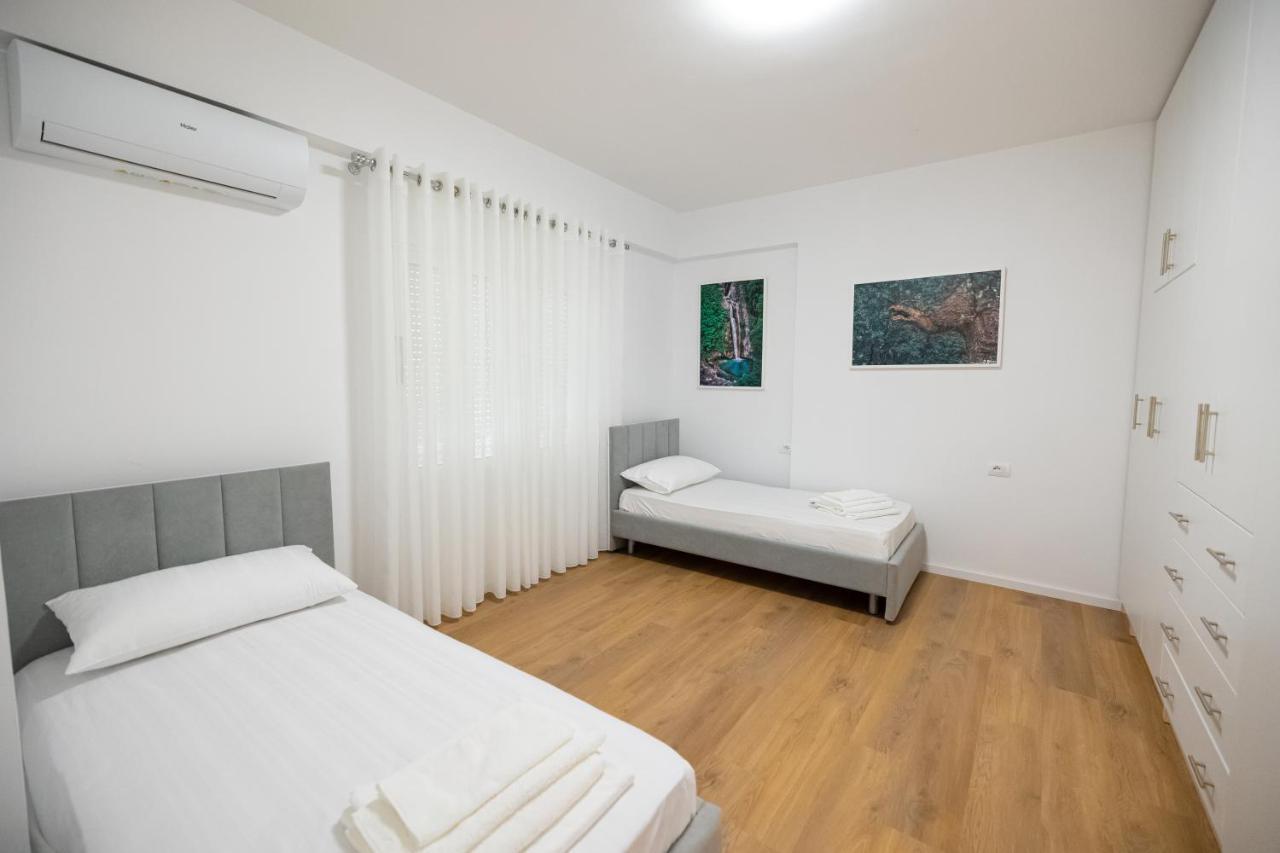 Victoria Lungomare Apartment Vlora Kültér fotó